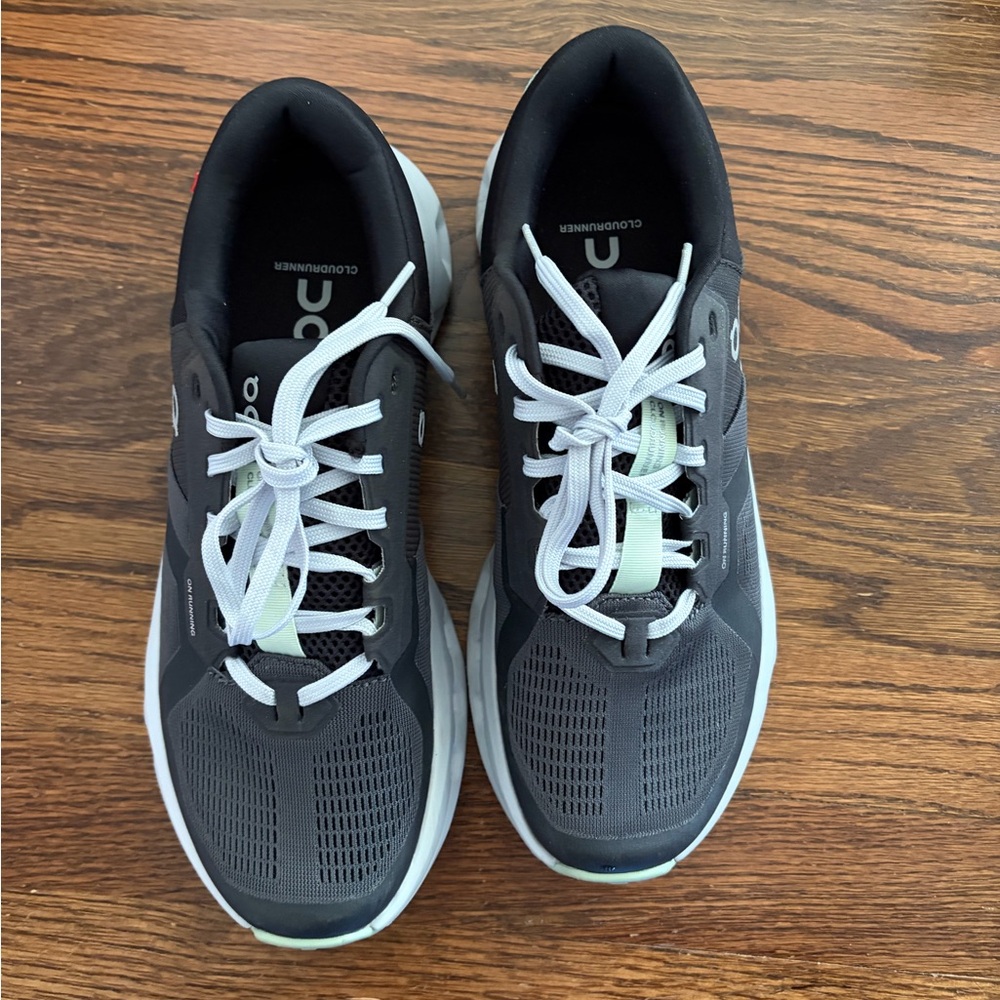 On Running Cloudrunner 2 Shoes in Shadow | Lima colorway - Picture 4 of 9